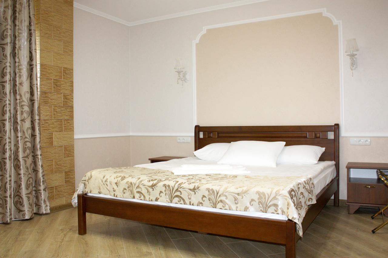 Olimp Hotel Tayirove Exterior photo